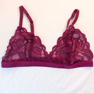 lace maroon bralette